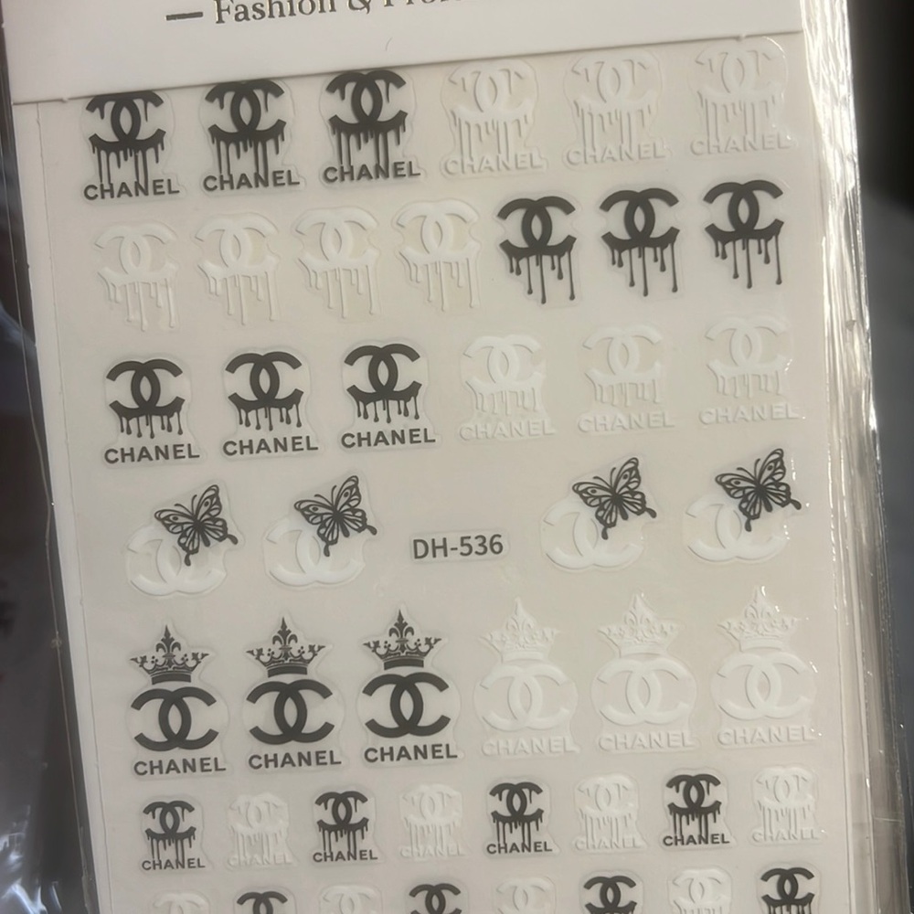 LUXURY NAIL STICKER